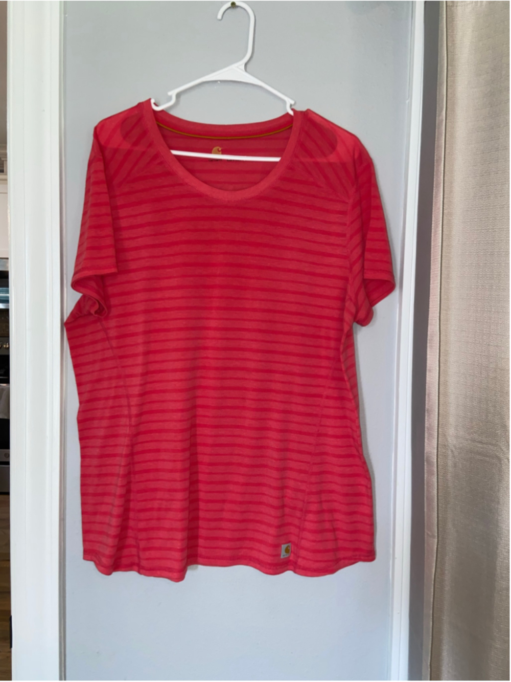 Women's Carhartt T-shirt, size XL (16-18)